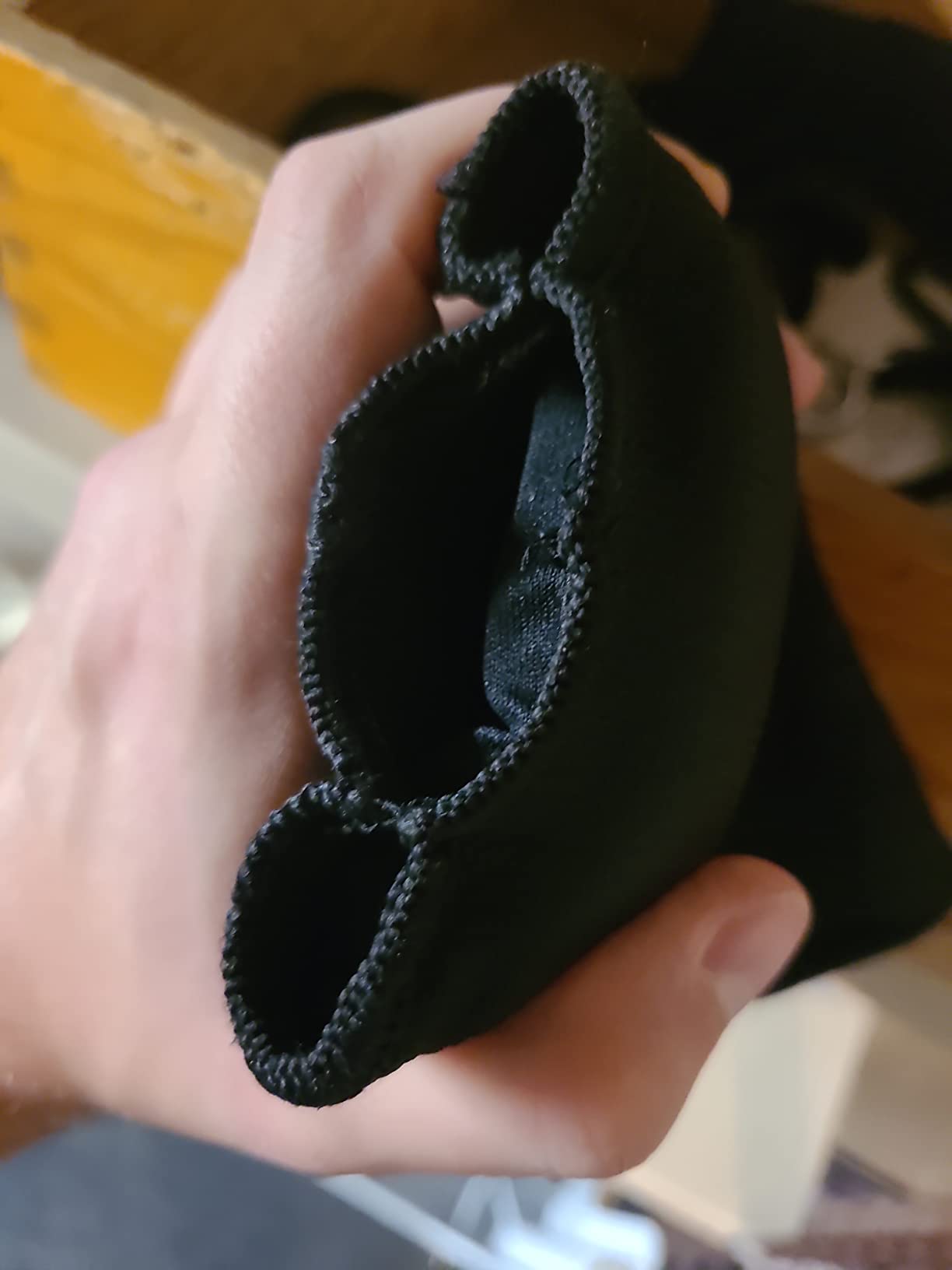Sitzen super unterm Handschuh